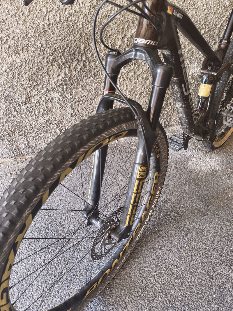 Used Megamo Custom Shimano Deore XT 2021 Mountainbike, Red — image 2 of 5