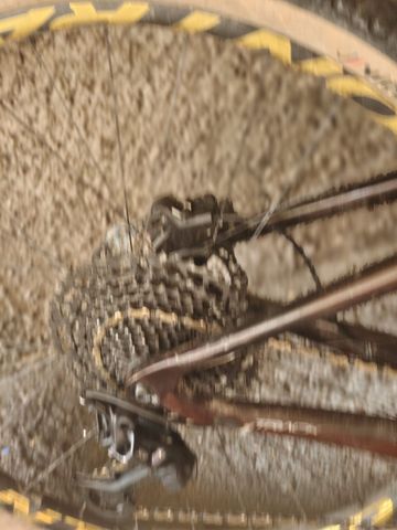Used Megamo Custom Shimano Deore XT 2021 Mountainbike, Red — image 3 of 5