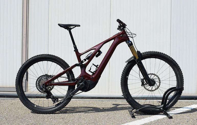 Tweedehands Specialized Turbo Levo 3 Pro Carbon 2023 2023 Mountainbike — afbeelding 1 van 5