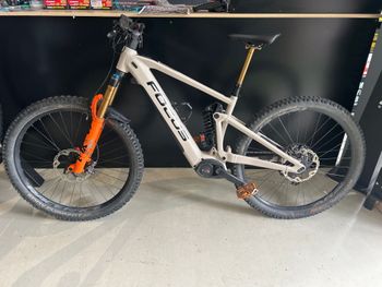 Used Focus SAM² 6.9 2022 2022 Mountainbike, Orange, 29 — image 2 of 10