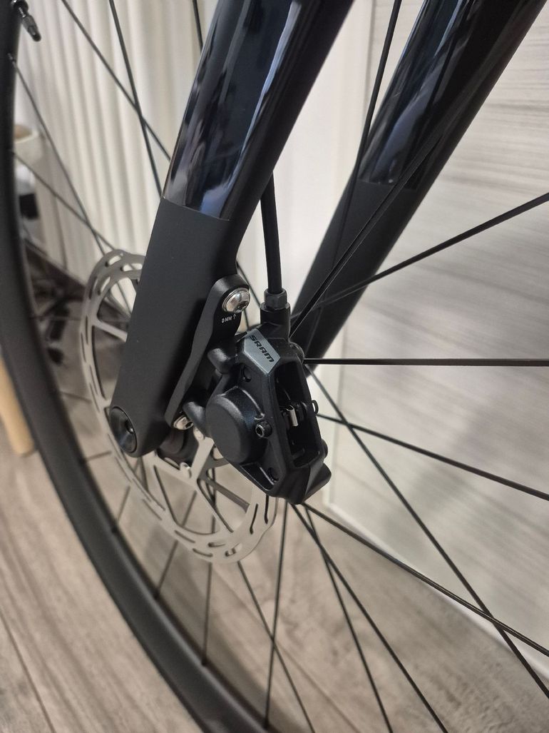 Used Trek Madone SL 6 AXS Gen 8 2027 2027 Road & Gravel, Black — image 8 of 10
