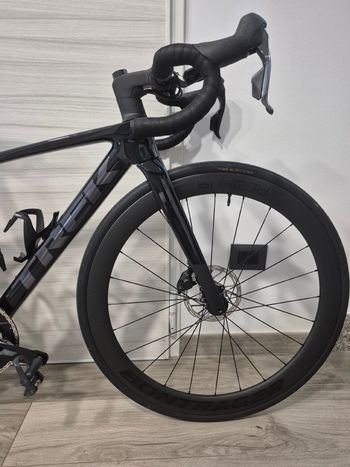 Used Trek Madone SL 6 AXS Gen 8 2027 2027 Road & Gravel