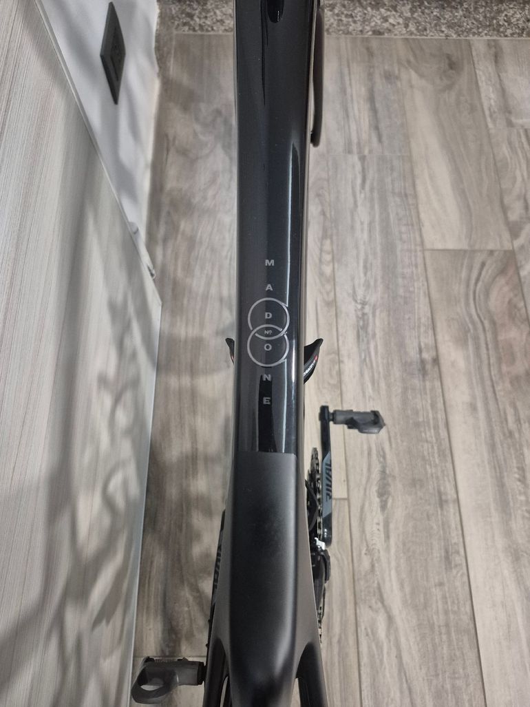Used Trek Madone SL 6 AXS Gen 8 2027 2027 Road & Gravel, Black — image 6 of 10