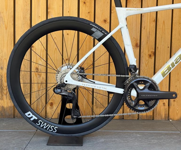 Used Bianchi Specialissima PRO 2026 2026 Road & Gravel, White — image 3 of 9