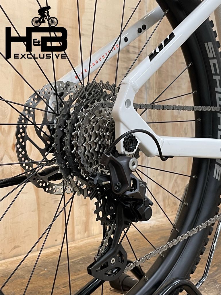 Käytetty KTM Macina Race 571 Shimano Deore 2022 Mountainbike — kuva 12 / 12