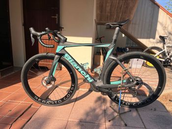Used Bianchi Oltre PRO Ultegra Di2 2023 2023 Road & Gravel, Black — image 2 of 15