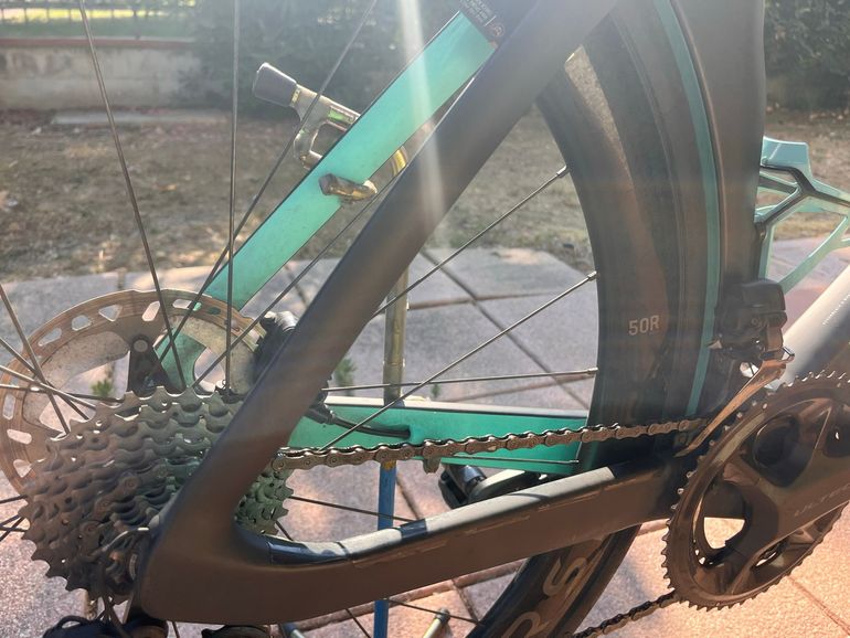Used Bianchi Oltre PRO Ultegra Di2 2023 2023 Road & Gravel, Black — image 3 of 15