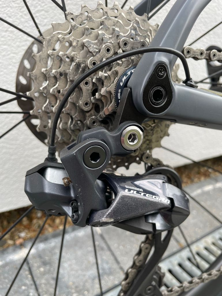 Używany BMC Roadmachine 01 THREE 2020 2020 Road & Gravel — zdjęcie 3 z 7