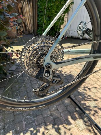Used CUBE NUROAD C:62, EX 2026 2026 Road & Gravel, Light Gray — image 3 of 5