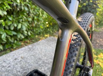 Used BH Bikes Custom Shimano Deore XT 2021 Mountainbike, Light Gray — image 9 of 12