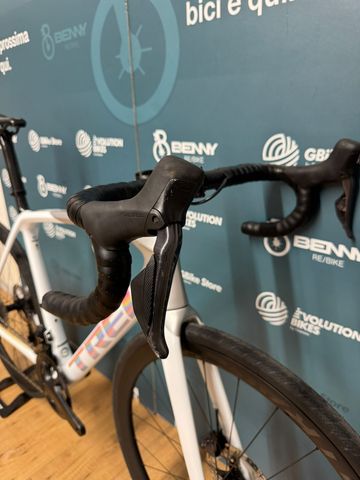 Brugt Trek Émonda SL 7 2024 2024 Road & Gravel — billede 11 af 15