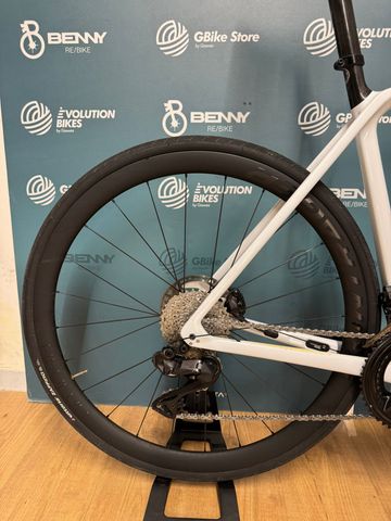 Brugt Trek Émonda SL 7 2024 2024 Road & Gravel — billede 2 af 15