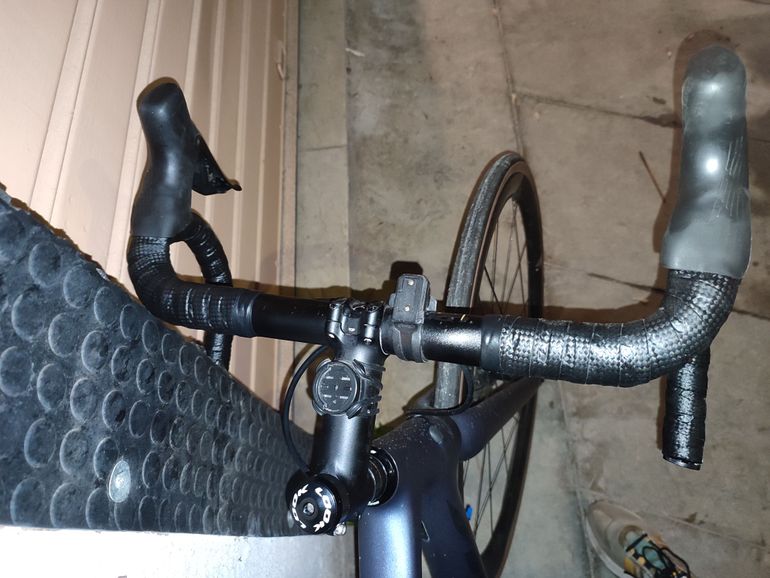 Used Look 785 Huez 105 Di2 2024 2024 Road & Gravel, Blue — image 4 of 16