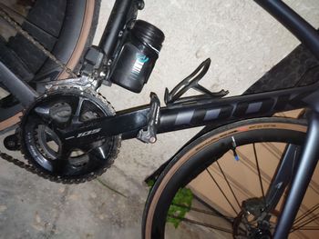 Used Look 785 Huez 105 Di2 2024 2024 Road & Gravel, Blue — image 2 of 16