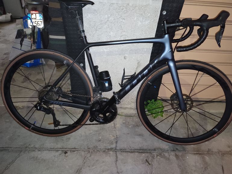 Used Look 785 Huez 105 Di2 2024 2024 Road & Gravel, Blue — image 7 of 16