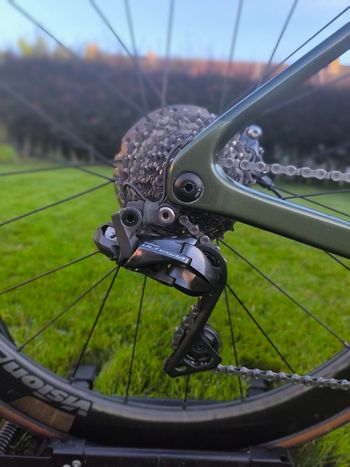 Used Orbea ORCA M25TEAM 2021 2021 Road & Gravel, Green — image 5 of 11