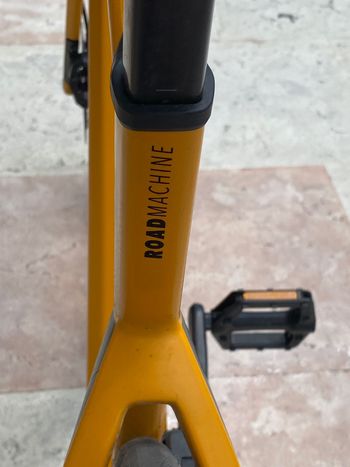 Used BMC Roadmachine 01 Mod Enve SES Sram Force Axs 2023 Road & Gravel, Orange — image 5 of 10