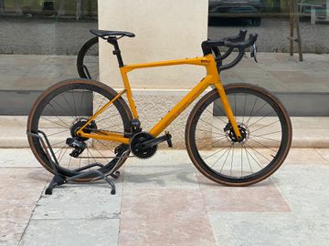 Brugt BMC Roadmachine 01 Mod Enve SES Sram Force Axs 2023 Road & Gravel