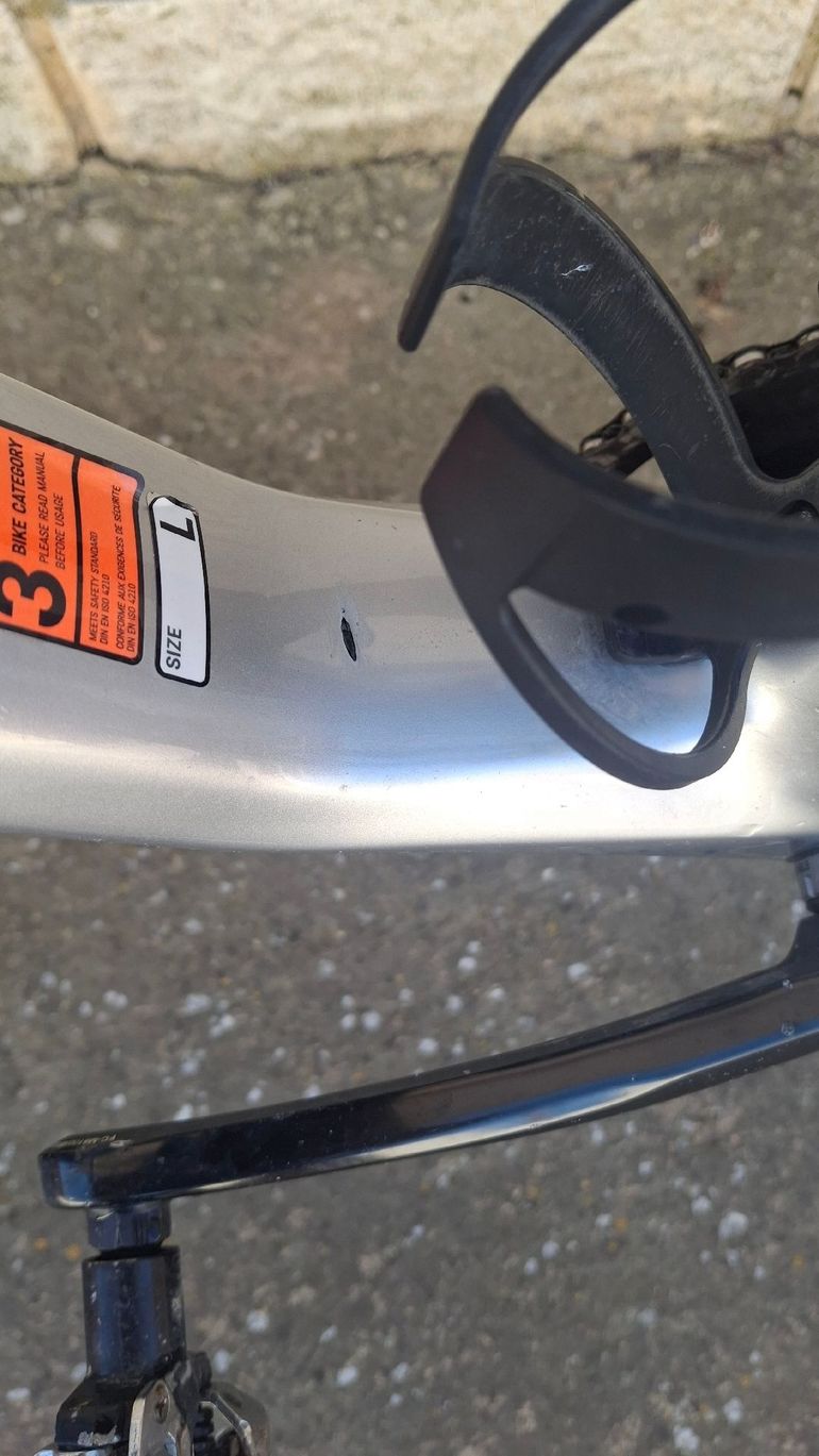 Used Canyon Lux Trail CF 6 2024 2024 Mountainbike, Light Gray, 29 — image 8 of 9