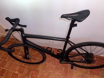 Used Specialized Aethos 2025 Road & Gravel, Black — image 3 of 4