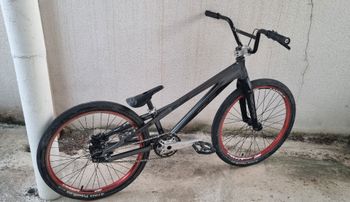 Bmx Custom Shimano DXR 2017 Mountainbike d'occasion — image 2 sur 6