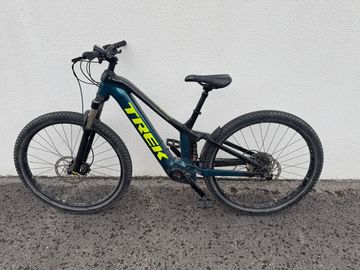 Gebrauchtes Trek Powerfly FS 4 625 2022 2022 MTB
