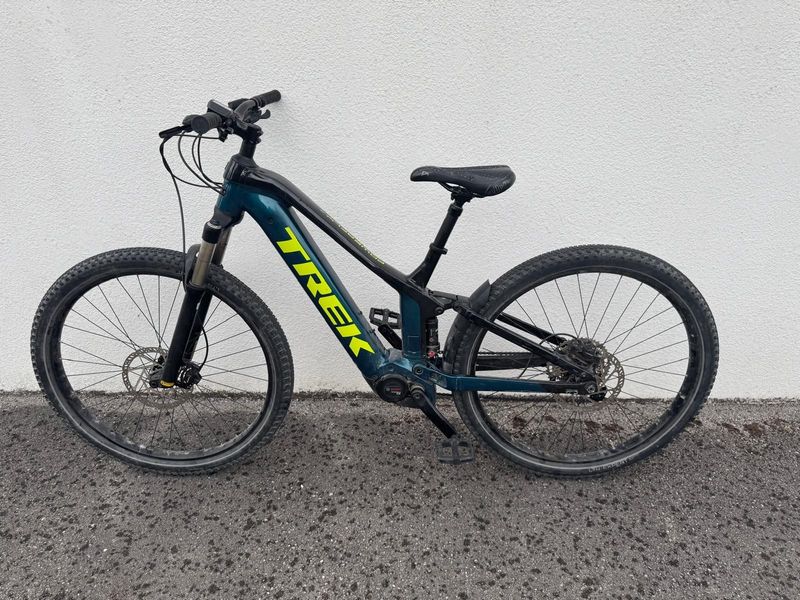 Gebrauchtes Trek Powerfly FS 4 625 2022 2022 MTB