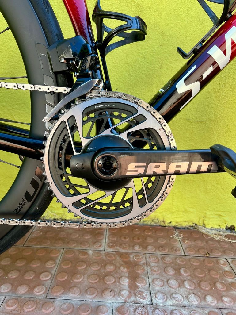 Specialized Tarmac SRAM Red eTap AXS 2024 Road & Gravel d'occasion — image 3 sur 10