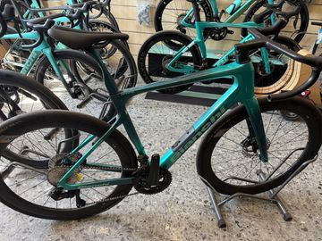 Gebrauchtes Bianchi Infinito PRO 2026 2026 Road & Gravel