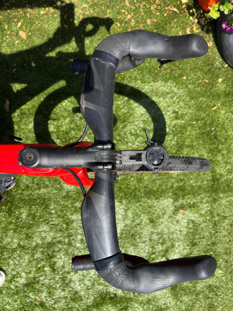 Used Trek Checkpoint Shimano 105 Di2 2023 Road & Gravel, Red — image 6 of 10