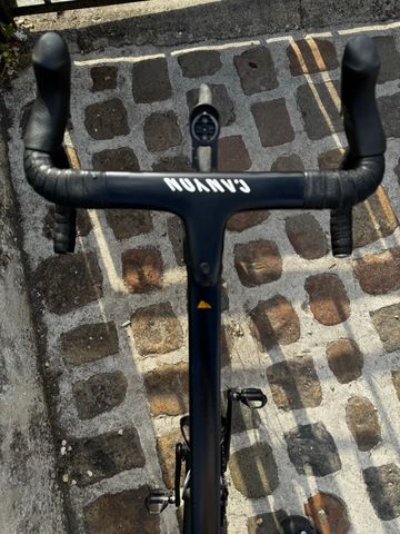 Gebrauchtes Canyon Aeroad CFR Disc eTap 2021 2021 Road & Gravel, Schwarz — Bild 5 von 12
