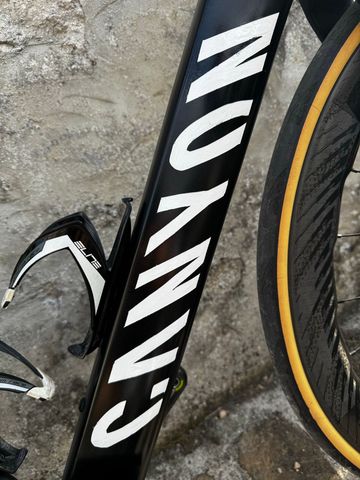 Gebrauchtes Canyon Aeroad CFR Disc eTap 2021 2021 Road & Gravel, Schwarz — Bild 11 von 12