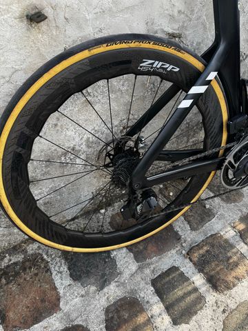 Gebrauchtes Canyon Aeroad CFR Disc eTap 2021 2021 Road & Gravel, Schwarz — Bild 6 von 12