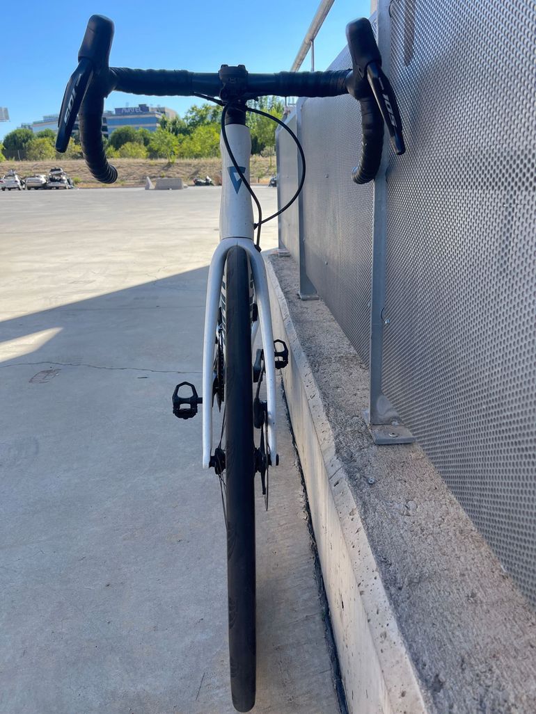 Käytetty Giant Tcr Shimano 105 Di2 2018 Road & Gravel — kuva 6 / 13