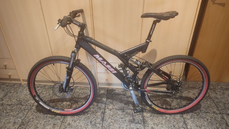 Massi Custom Shimano Deore XT 2012 Mountainbike de segunda mano, Negro — imagen 2 de 6