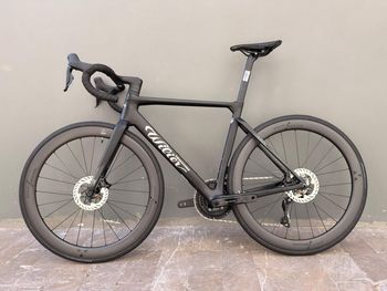 Used Wilier Filante Hybrid SRAM FORCE D2 AXS 2X12 + MAHLE X20 2024 2026 Road & Gravel, Black — image 2 of 14