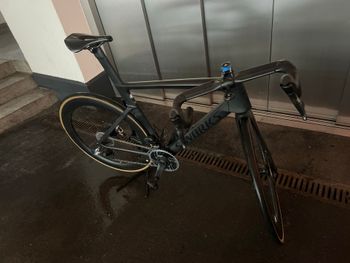 Used Specialized S-Works Venge Disc - SRAM Red eTap AXS 2020 2020 Road & Gravel, Black — image 4 of 4