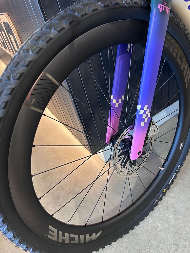 Used Wilier Rave SLR ID2 SRAM RED XPLR AXS E1 1x13S 2026 2026 Road & Gravel, White — image 11 of 15