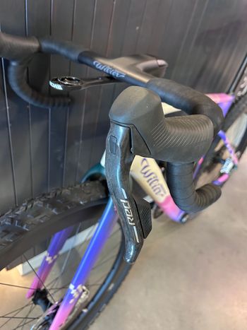Used Wilier Rave SLR ID2 SRAM RED XPLR AXS E1 1x13S 2026 2026 Road & Gravel, White — image 10 of 15