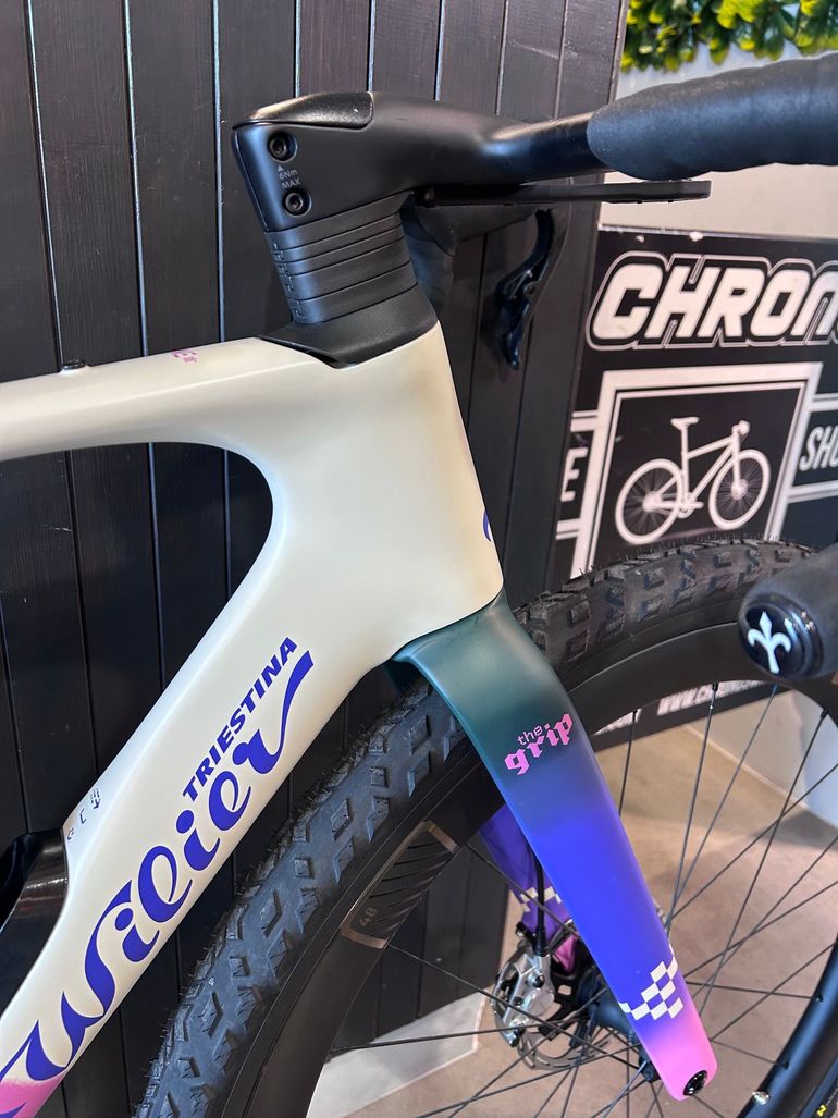 Used Wilier Rave SLR ID2 SRAM RED XPLR AXS E1 1x13S 2026 2026 Road & Gravel, White — image 6 of 15