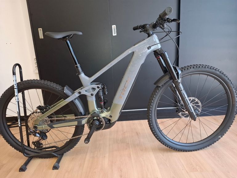 Used Trek Rail+ 9.7 Gen 5 2026 2026 Mountainbike, Light Gray — image 5 of 5