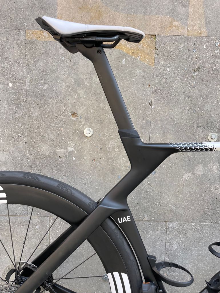Used Colnago Y1Rs Shimano Dura Ace Di2 2026 2026 Road & Gravel, Black — image 13 of 14