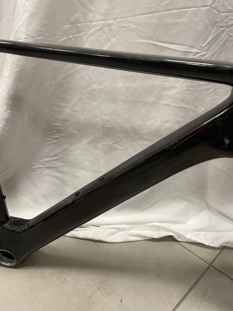 Used Factor OSTRO VAM - Frameset Premium 2025 Frameset 2025 Road & Gravel, Black — image 3 of 12