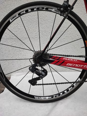 Used Benotti Fuoco Aero 2019 Road & Gravel, Red — image 2 of 4