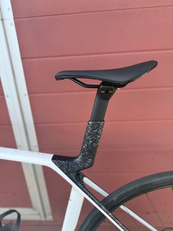 Used Trek Madone SL 5 Gen 8 2026 2026 Road & Gravel, White — image 9 of 10