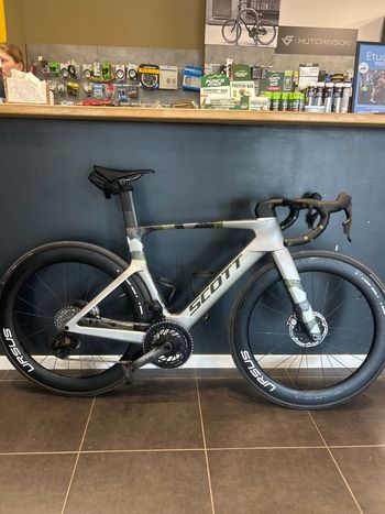 Scott Foil RC Team 2025 2025 Route & Gravel d'occasion