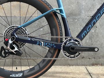 Used Mondraker Custom SRAM Red eTap AXS 2025 Road & Gravel, Blue — image 2 of 13