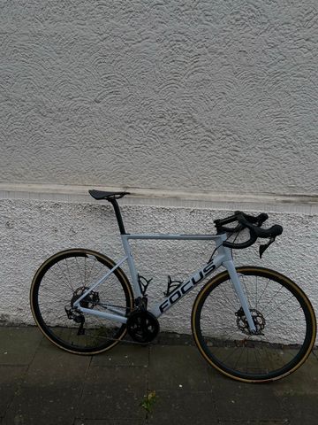 Gebrauchtes Focus IZALCO MAX DISC 8.6 2021 2021 Road & Gravel