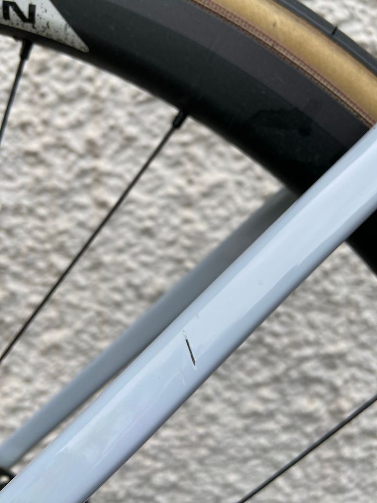 Used Focus IZALCO MAX DISC 8.6 2021 2021 Road & Gravel, Light Gray — image 6 of 7