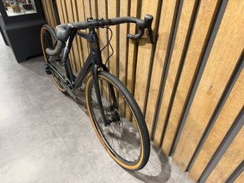 Used CUBE NUROAD C:62 SL 2021 2021 Road & Gravel, Black — image 6 of 11
